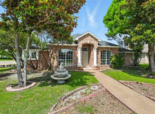 8301 Concord Drive, Rowlett, TX 75089