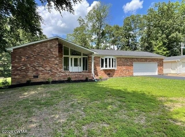 195 Scenic Hill Drive, Paris, TN 38242