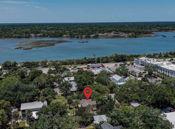 14 Sanchez Avenue, St Augustine, FL 32086