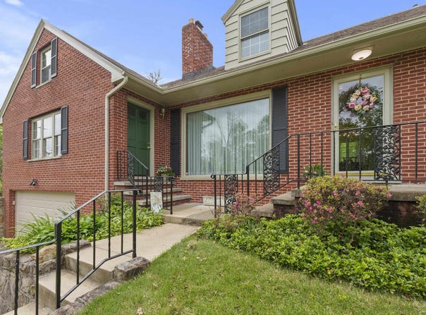 1873 McCoy Road, Huntington, WV 25701