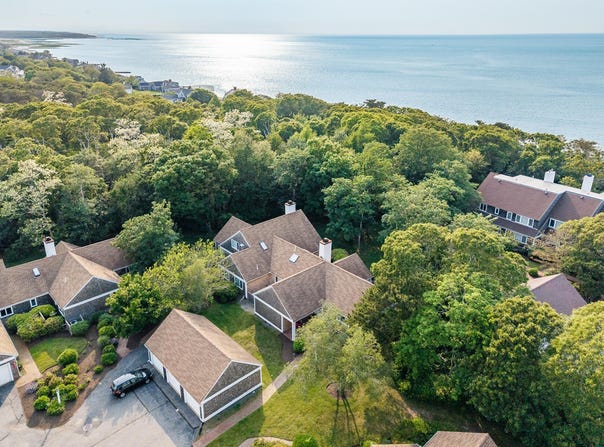 18 Juniper Circle, Brewster, MA 02631