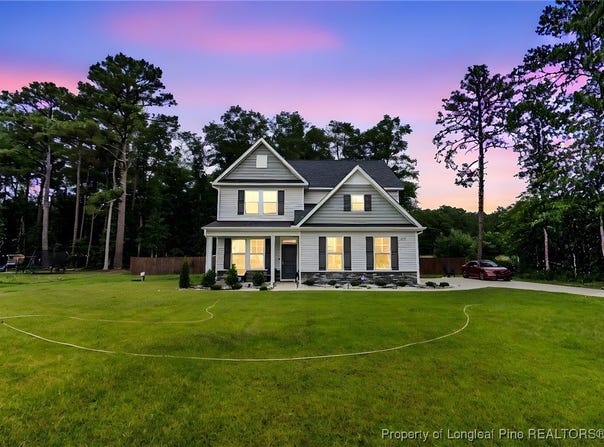 6939 Running Fox Road, Hope Mills, NC 28348