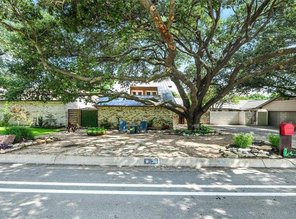 36 Legend Road, Benbrook, TX 76132