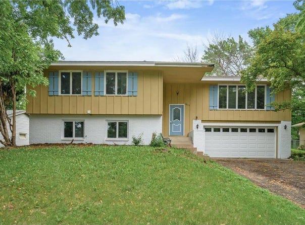 1813 Stinson Boulevard, New Brighton, MN 55112