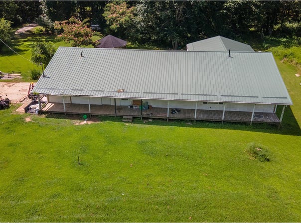 18680 Galatia Post Road, Marion, IL 62959