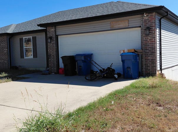 487 Amber Avenue, Hollister, MO 65672