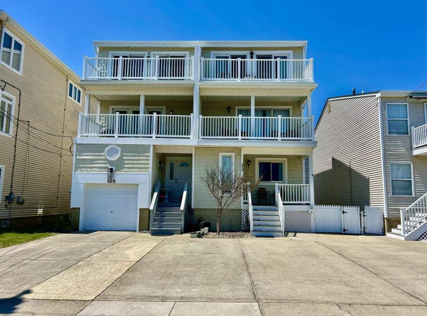 805 E Beach Ave, Brigantine, NJ 08203