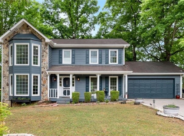 1705 Rambling Woods Drive, Lawrenceville, GA 30043