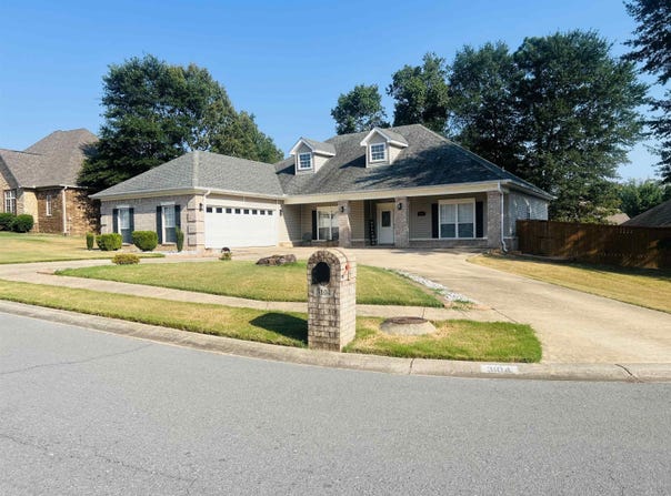 3104 Debra Gaye Drive, Bryant, AR 72022
