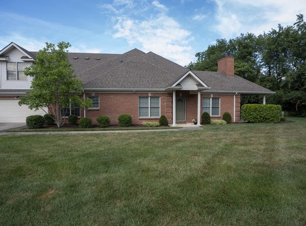 145 Sugartree Lane, Versailles, KY 40383