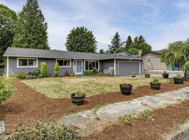 1495 SE EVELYN CT, Gresham, OR 97080