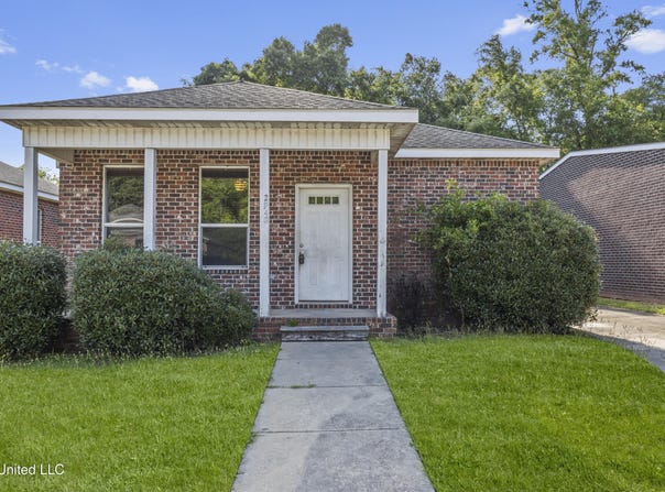 2948 Magnolia Court, Gulfport, MS 39507