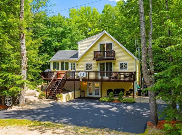 30 Hickory Lane, Moultonborough, NH 03254