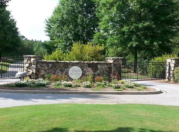 407 Eagles Harbor Drive, Hodges, SC 29653