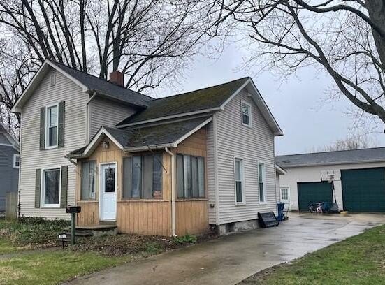 165 Waterman Avenue, Coldwater, MI 49036