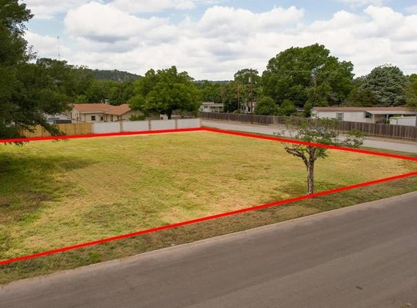 519 Lucille St, Kerrville, TX 78028