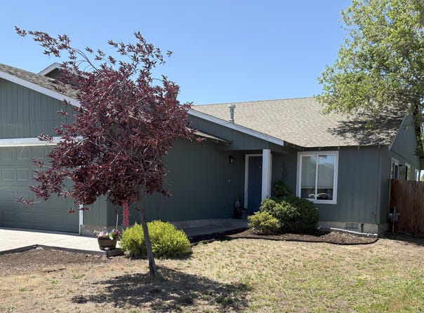 968 SE Kierra Place, Madras, OR 97741