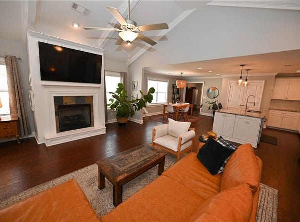 2104 ARMISTEAD LANE, AUBURN, AL 36830