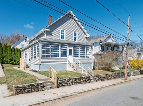 708 3rd Avenue, Woonsocket, RI 02895