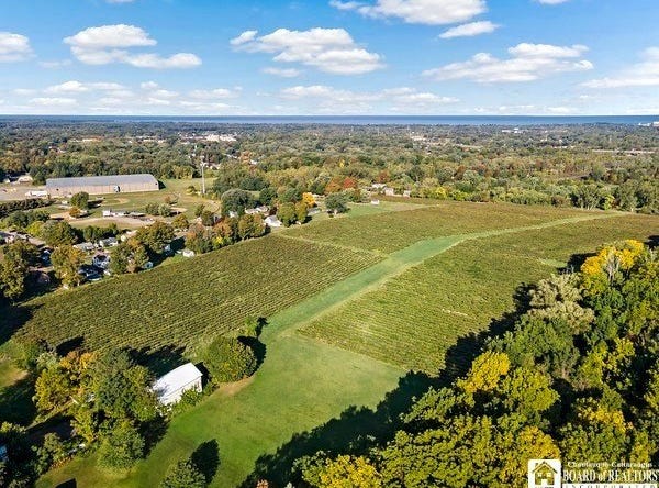 00 Clinton Avenue, Pomfret, NY 14063