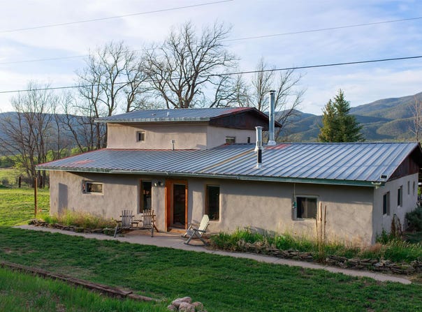 42 Roybal Road, Penasco, NM 87553