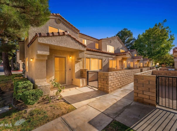 43465 30th Street, Lancaster, CA 93536