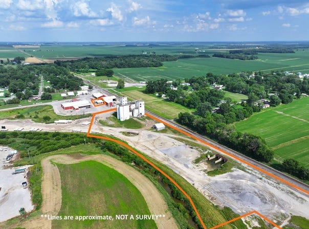 315 Front St., Browns, IL 62818