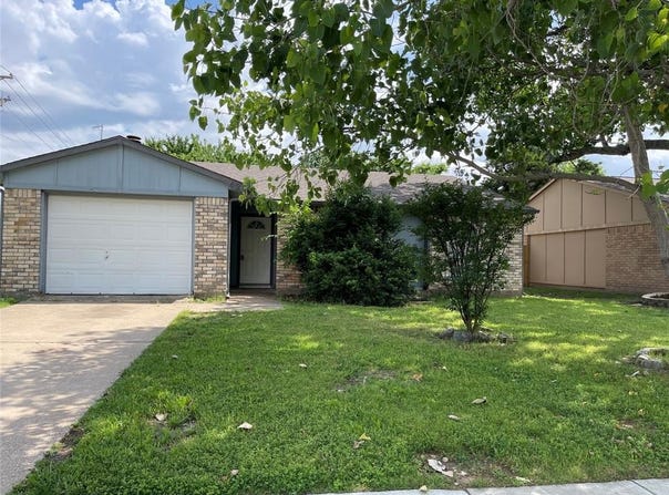 920 Sunny Slope Drive, Allen, TX 75002