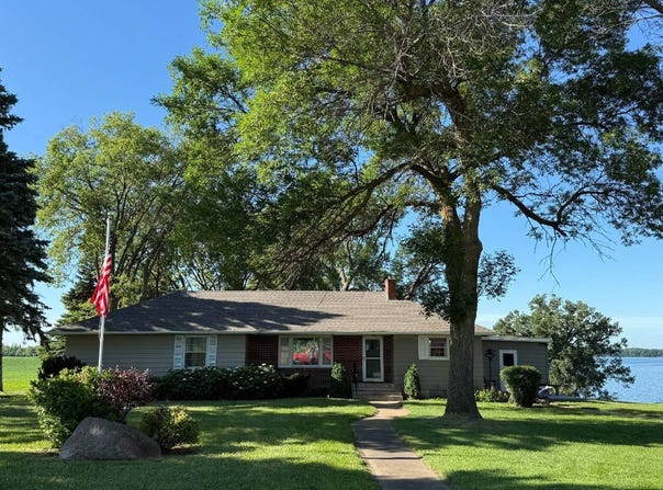 17483 64th St SW, Cokato, MN 55321