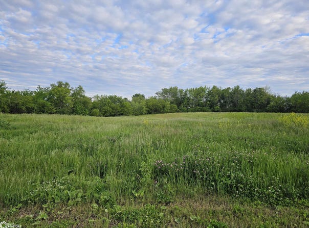 32nd Street, Grinnell, IA 50112