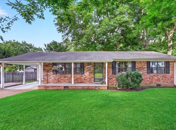 708 MAPLE St S, Covington, TN 38019
