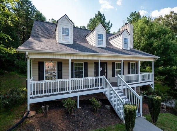 18 Hames Point, Adairsville, GA 30103