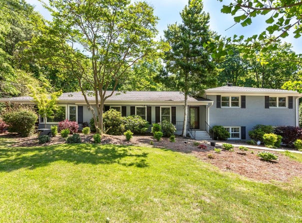 605 CRESTVIEW ROAD, ANNISTON, AL 36207