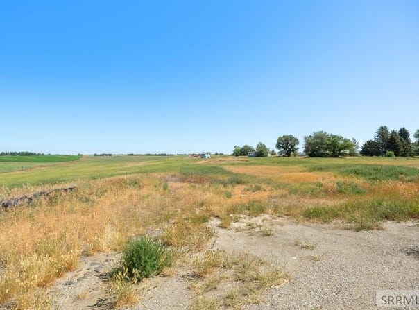 6114 W 33 S, Idaho Falls, ID 83402