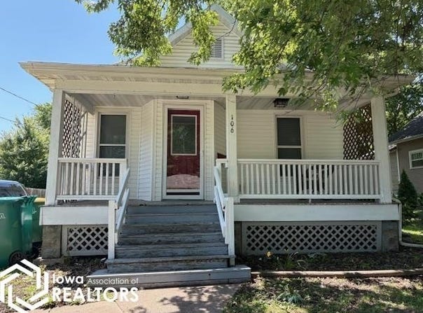 106 W Harrison Avenue, Fairfield, IA 52556