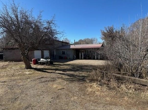 205 Montoya, Taos, NM 87571