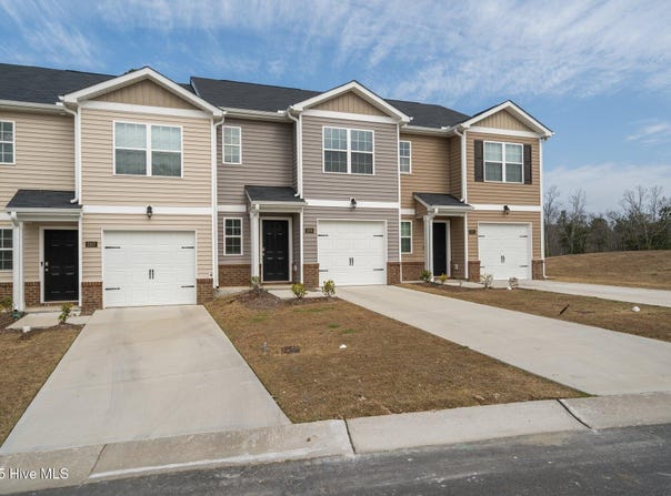 2309 Gracie Lane, Carthage, NC 28327