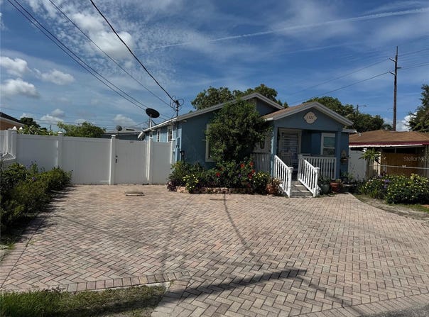 3322 W SAINT JOSEPH STREET, TAMPA, FL 33607