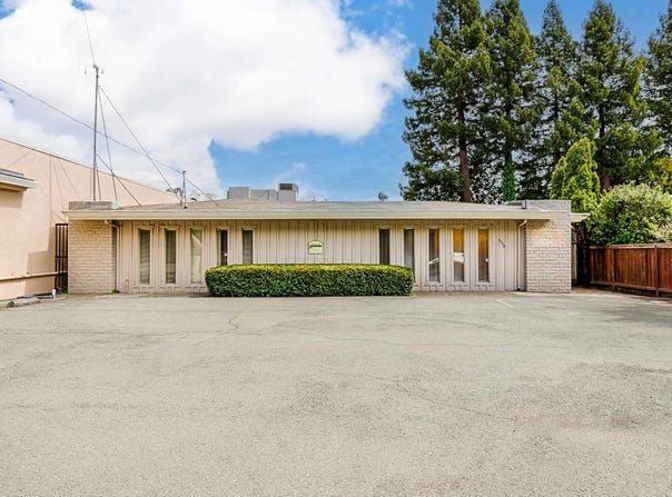 4038 Montgomery Drive, Santa Rosa, CA 95405