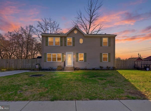 29 OBERLIN Road, PENNSVILLE, NJ 08070