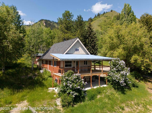 99 HUMMINGBIRD Lane, Irwin, ID 83428