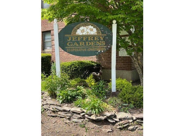 47-19 216 Street, Bayside, NY 11361