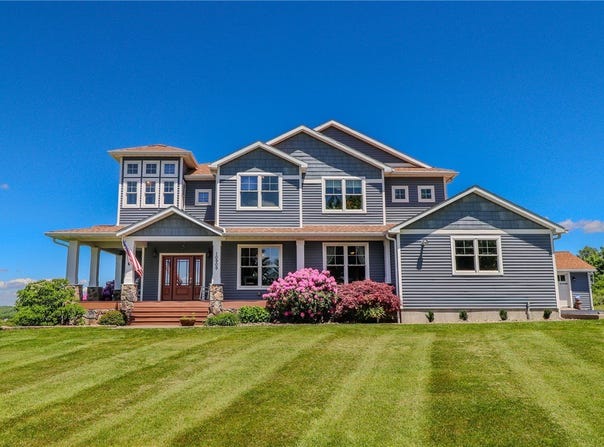 10909 Caton Crest, Corning, NY 14830