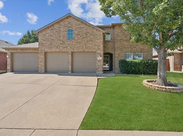 6141 Perch Drive, Fort Worth, TX 76179