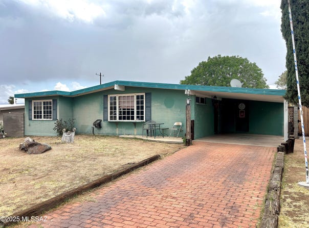 919 W 3rd Avenue, San Manuel, AZ 85631