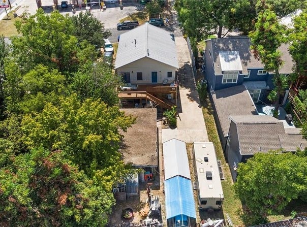 604 Fletcher, Austin, TX 78704