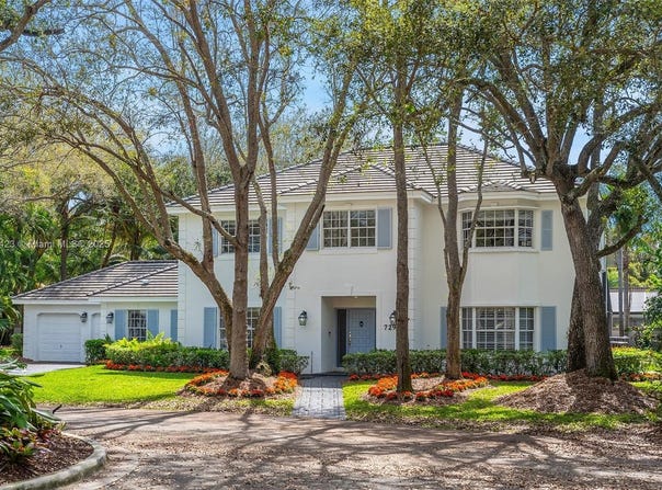 7297 SW 146th St Cir, Palmetto Bay, FL 33158
