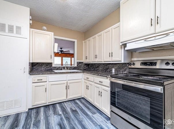 310 N Van Buren St, San Angelo, TX 76901