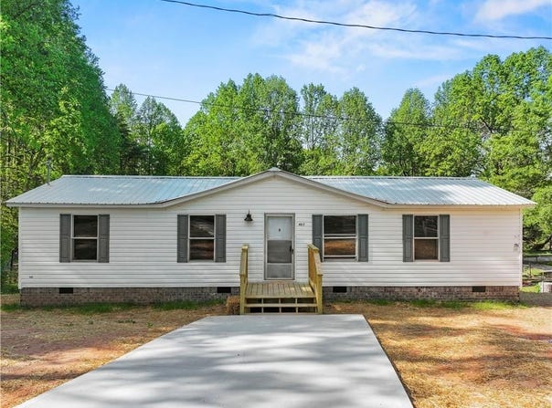 4917 Gilstrap Circle, Gainesville, GA 30506