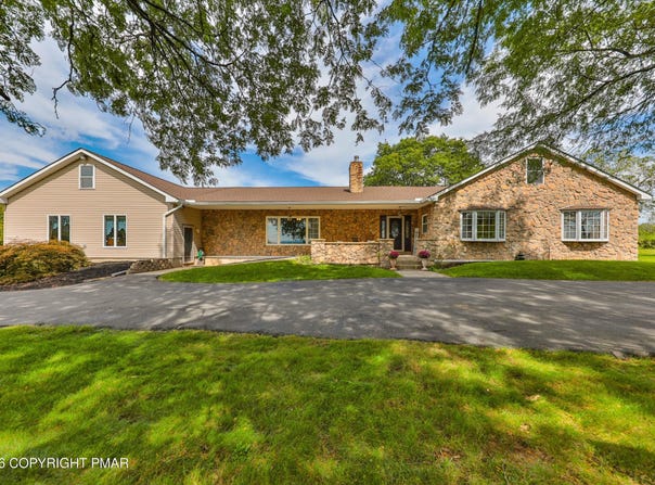 295 Crown View Avenue, Easton, PA 18040